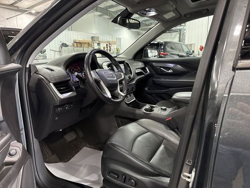 Used 2019 GMC Terrain SLT w/ Preferred Package AWD/4WD image 8