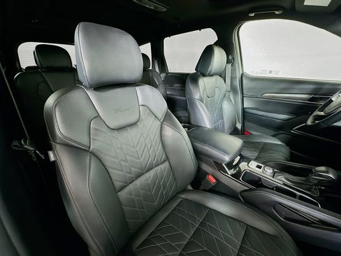 Certified 2024 Kia Telluride SX X-Line AWD/4WD image 31