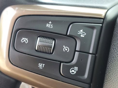 Certified 2021 Chevrolet Suburban High Country AWD/4WD image 12