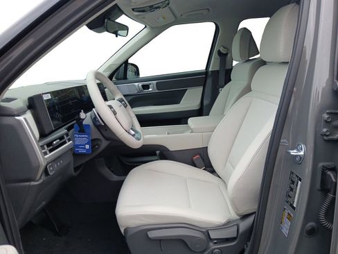 New 2026 Hyundai Santa Fe SE FWD image 9