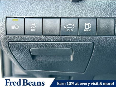 Used 2019 Toyota Camry XSE image 13