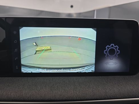 Used 2025 Nissan Kicks SV image 22