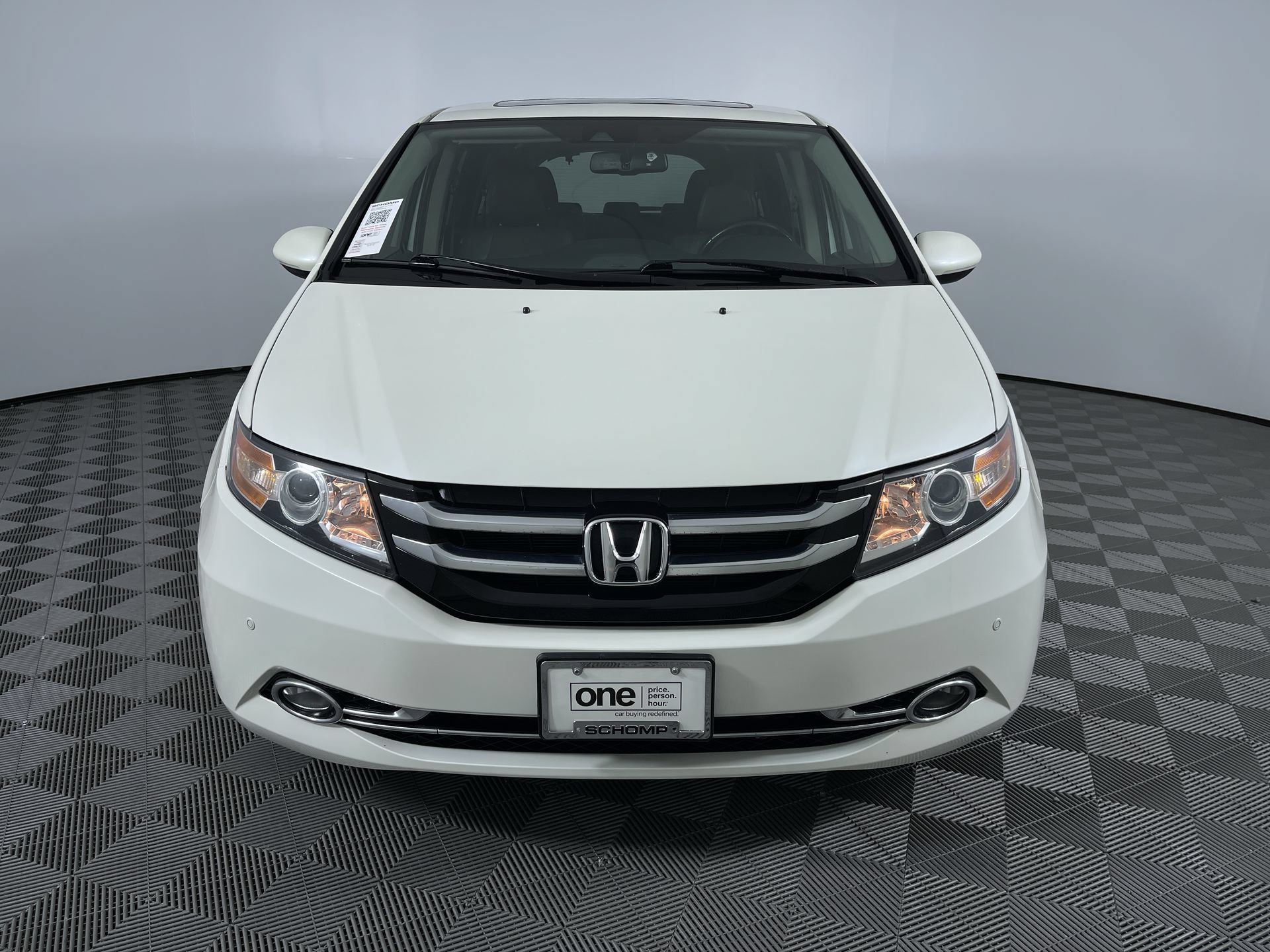 Used 2015 Honda Odyssey Touring Elite image 31