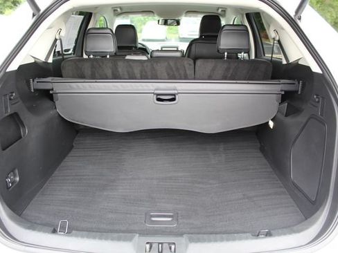 Used 2024 Ford Edge Titanium AWD/4WD image 5