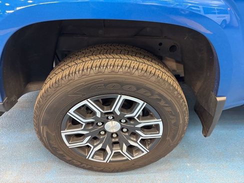 Certified 2023 Chevrolet Colorado LT w/ LT Convenience Package III image 5