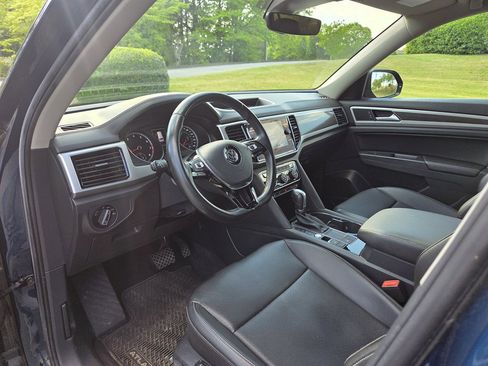 Used 2018 Volkswagen Atlas SEL image 25