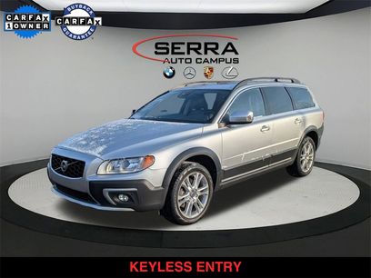 Used 2016 Volvo XC70 T5 Premier w/ Proximity Package