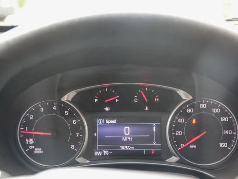 Used 2022 GMC Terrain SLE w/ Driver Convenience Package image 24