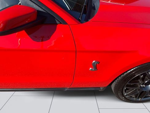 Used 2012 Ford Mustang Shelby GT500 w/ SVT Performance Pkg RWD image 21