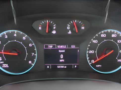Used 2024 Chevrolet Equinox LS FWD image 22