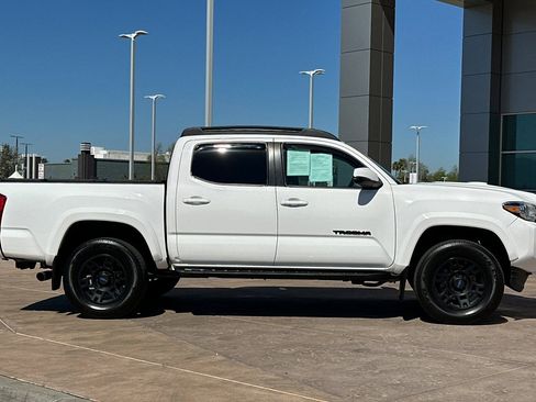 Certified 2021 Toyota Tacoma TRD Sport w/ Technology Package image 3