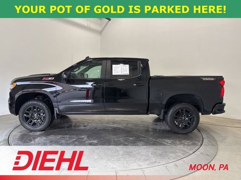 Used 2025 Chevrolet Silverado 1500 LT Trail Boss w/ Protection Package image 4