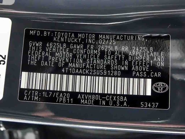 Used 2025 Toyota Camry SE FWD image 31