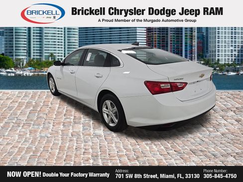 Used 2023 Chevrolet Malibu LS FWD image 25