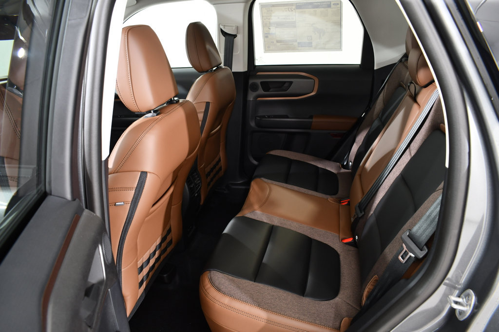 New 2026 Ford Bronco Sport Outer Banks w/ Outer Banks Tech Package+ AWD/4WD image 16