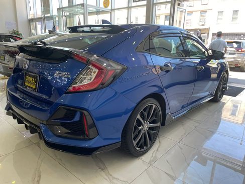 Used 2020 Honda Civic Sport Touring image 7