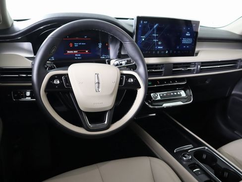 New 2025 Lincoln Corsair AWD image 2