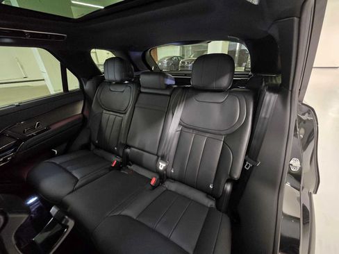 New 2026 Land Rover Range Rover Sport Dynamic SE AWD/4WD image 18