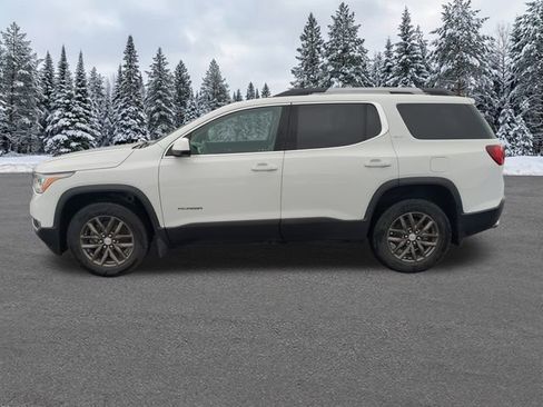 Used 2019 GMC Acadia SLT image 2