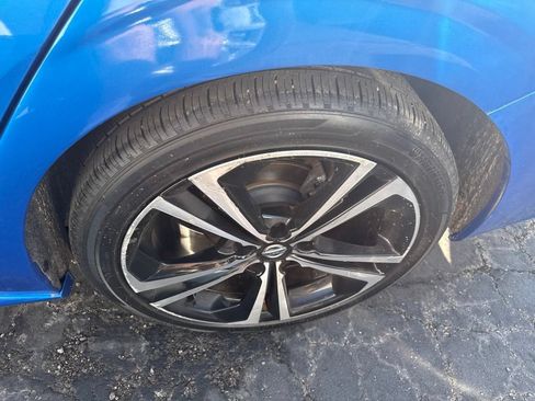 Used 2021 Nissan Sentra SR FWD image 13