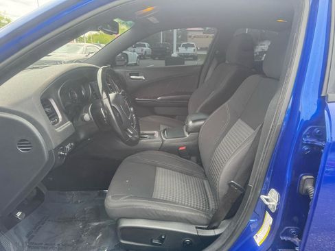 Used 2018 Dodge Charger GT w/ Blacktop Package AWD/4WD image 16
