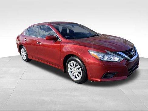 Used 2017 Nissan Altima 2.5 S w/ Power Driver Seat Package image 17