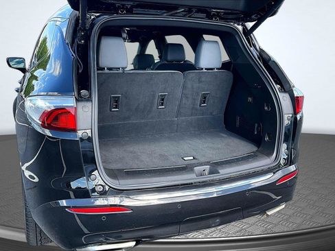Used 2024 Buick Enclave Premium w/ Experience Buick Package AWD/4WD image 5