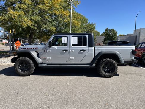 Used 2022 Jeep Gladiator Mojave w/ LED Lighting Group image 5