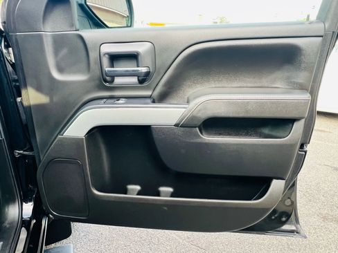 Used 2019 Chevrolet Silverado 1500 LT Z71 w/ All Star Edition image 24