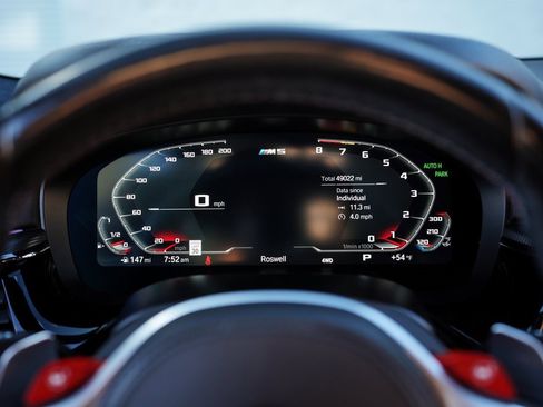 Used 2023 BMW M5 image 26