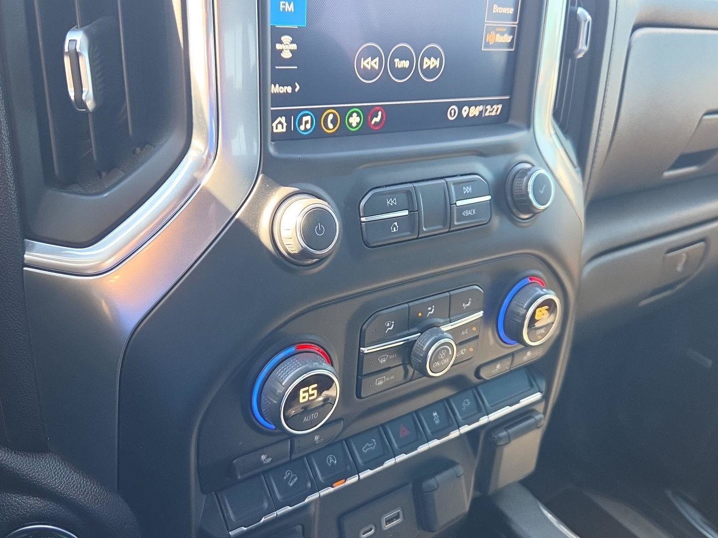 Used 2020 Chevrolet Silverado 1500 RST w/ All-Star Edition AWD/4WD image 17