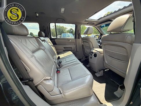 Used 2011 Honda Pilot EX-L image 17