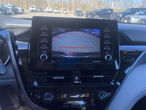 Used 2024 Toyota Camry LE image 27