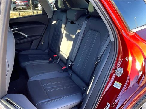 Certified 2025 Audi Q5 Prestige image 19