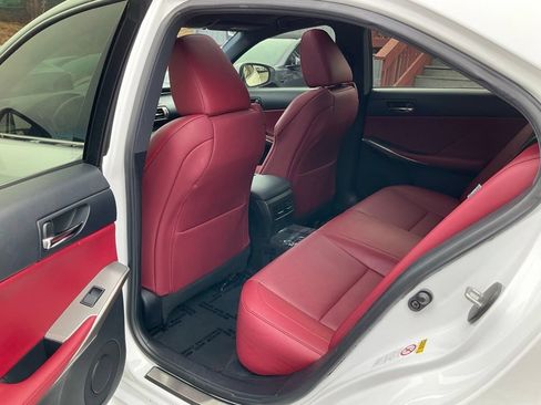 Used 2016 Lexus IS 200t w/ F Sport Package RWD image 29
