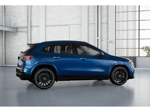 New 2024 Mercedes-Benz GLA 35 AMG 4MATIC image 18