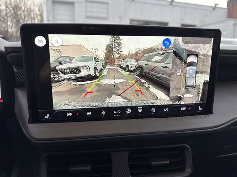 New 2026 Ford Maverick Lariat w/ Black Appearance Package image 21