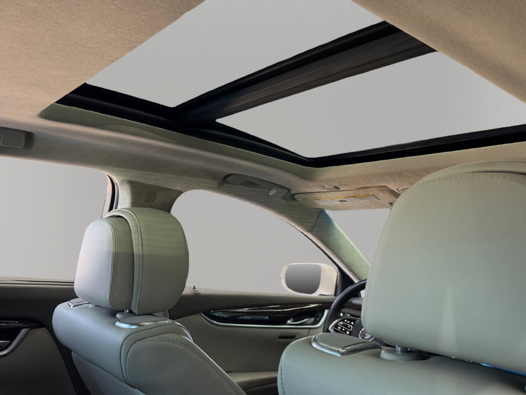 Used 2013 Cadillac XTS Platinum FWD image 17