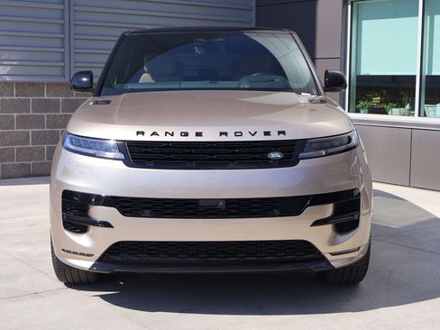Used 2026 Land Rover Range Rover Sport Autobiography AWD/4WD image 2