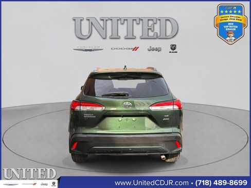 Used 2022 Toyota Corolla Cross LE image 4