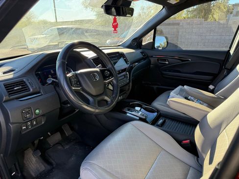 Used 2021 Honda Passport Touring image 14