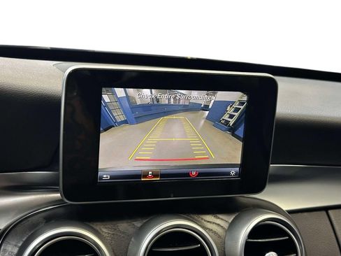Used 2017 Mercedes-Benz C 300 4MATIC Sedan image 5