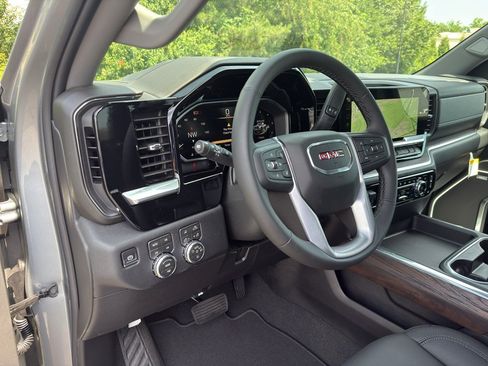 New 2026 GMC Sierra 2500 SLT w/ SLT Convenience Package AWD/4WD image 24