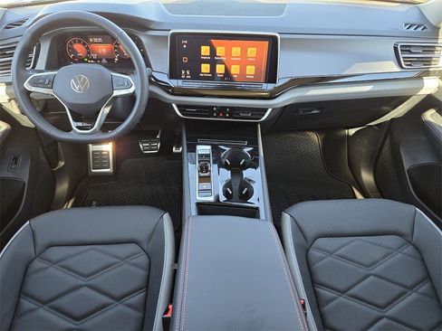 New 2026 Volkswagen Atlas Peak Edition image 21