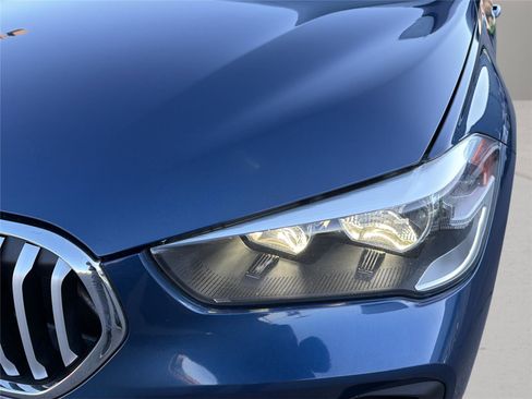 Used 2021 BMW X1 xDrive28i w/ Convenience Package image 11