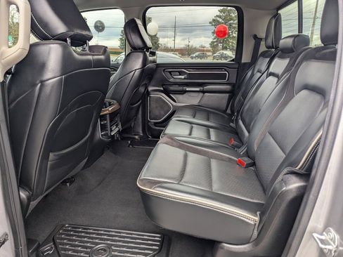 Used 2022 RAM 1500 Laramie image 12