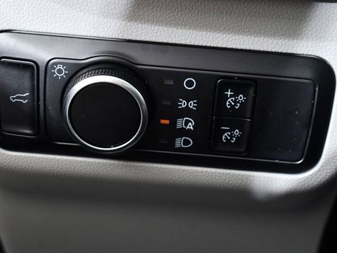 Used 2023 Ford Escape Active w/ Tech Pack #2 image 30