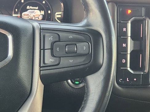 Used 2022 GMC Yukon XL Denali image 29