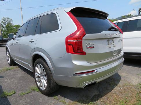Used 2017 Volvo XC90 T6 Inscription w/ Vision Package AWD/4WD image 19