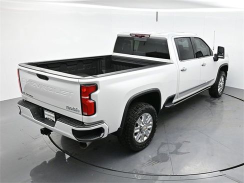 Used 2024 Chevrolet Silverado 2500 High Country w/ High Country Premium Package image 40
